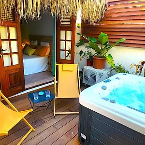 Sweet Payot : Avec Prive Et Piscine Hébergement de vacances